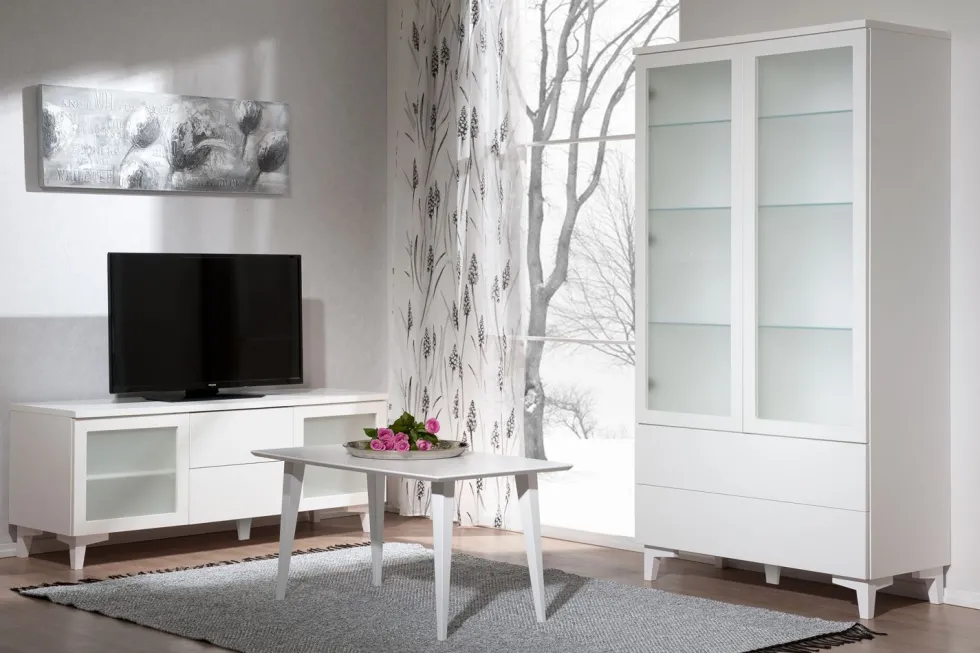 Hiipakka Anton TV-taso 150cm, lasiovilla
