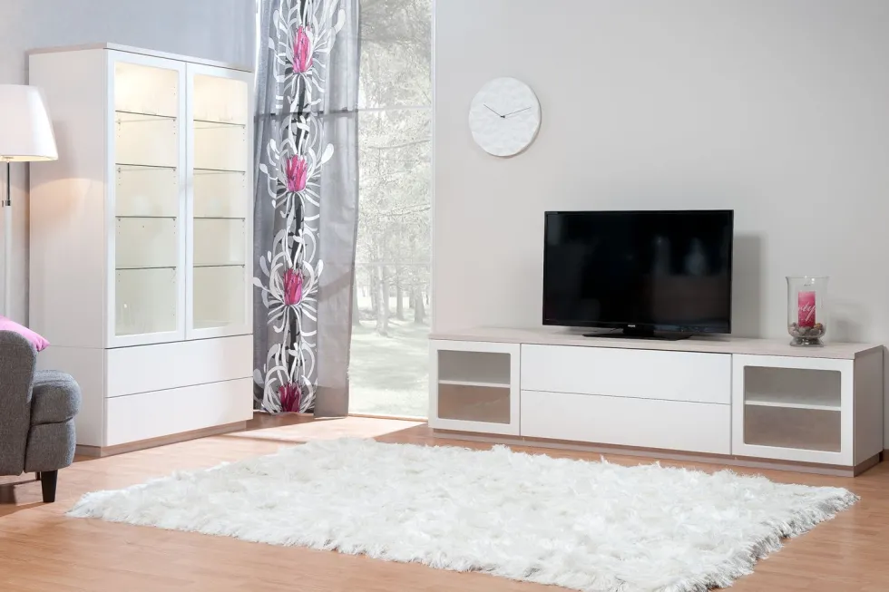 Hiipakka Anton TV-taso 200cm, lasiovilla