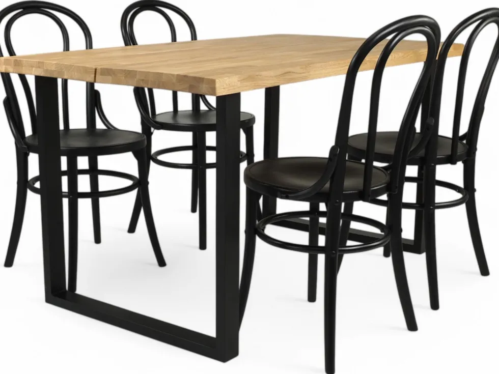 Koski tammi ruokaryhmä Bistro tuoleilla neljälle