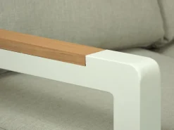 Kustavi kulmasohva terassille, vaalea