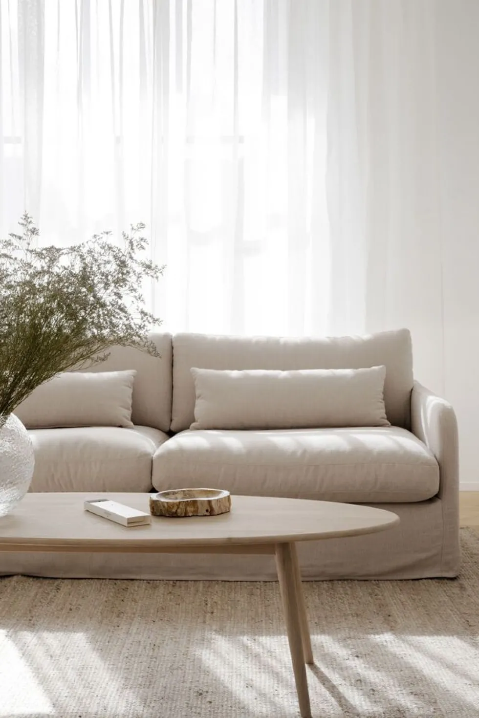 Rowico Tompkins sohvapöytä 150x60, valkopesty tammi